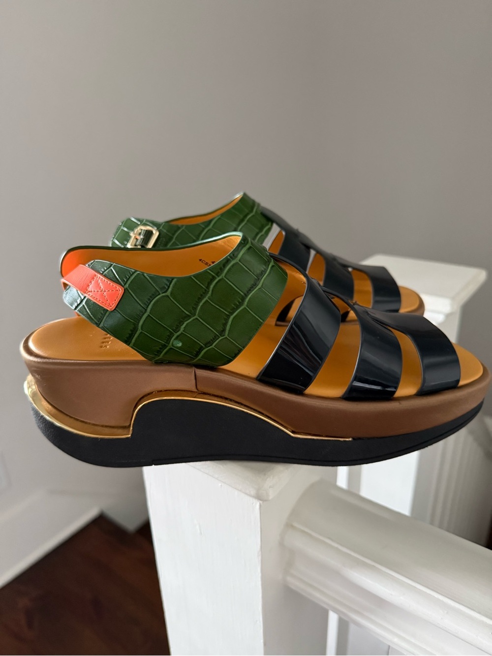 New 4ccccees ColorblockPlatform Sandals - Picture 3 of 8